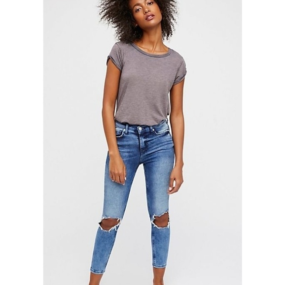 ⬇️Free People | high-rise busted skinny jeans NWT